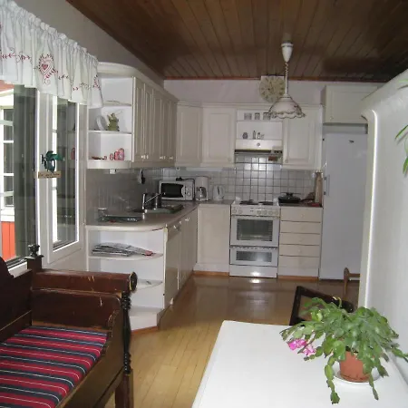 Εξοχικό σπίτι Bed In Sleepingcorner-shared *