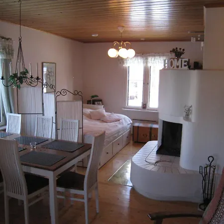Εξοχικό σπίτι Bed In Sleepingcorner-shared *